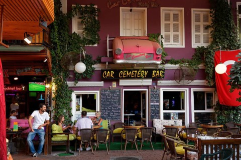 Car Cemetery Bar