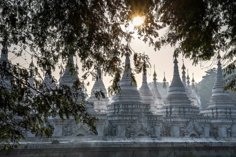 Atthakatha chedis or stupas