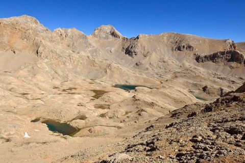 Yedigoller Plateau with the peak of Mt Demirkazik (3756m)