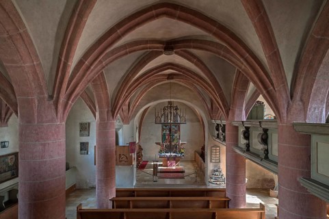 Ceiling vault