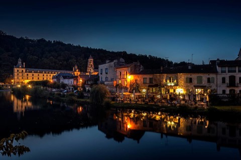 Historic town centre and the Dronne River at night