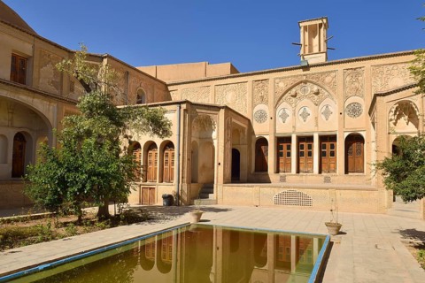 Historic merchants palace Boroujerdi House