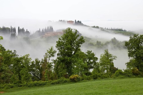 Fog in the valleys of the Crete Senesi