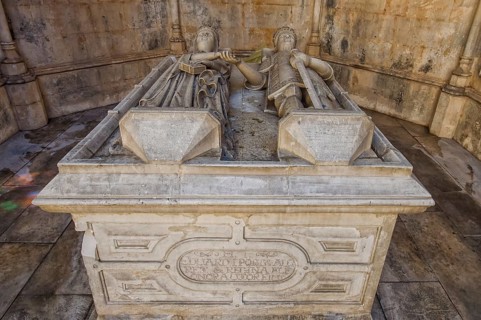 Tomb of King Edward and Queen Eleanor de Aragon