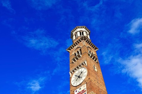 Torre dei Lamberti tower