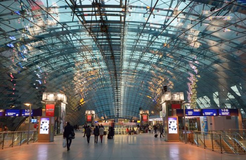 Railway station for long-distance trains at Frankfurt am Main Airport