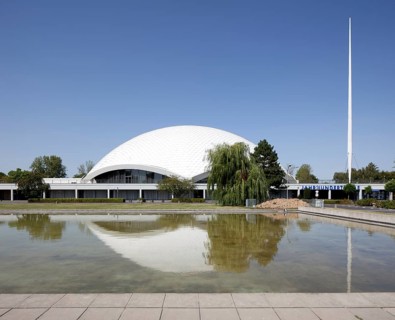 Jahrhunderthalle convention center