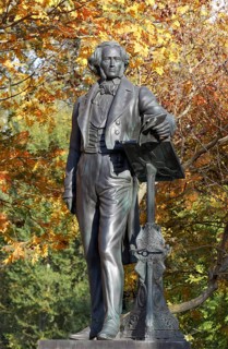 Re-erected statue of the composer Felix Mendelssohn Bartholdy