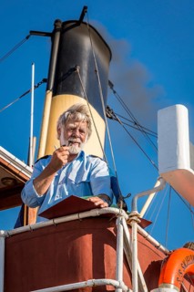 The skipper of the old steamer SS Skjelskor