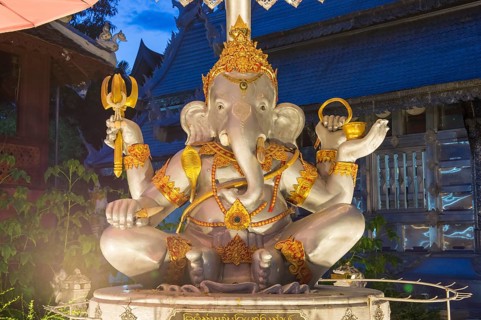 Ganesha statue outside Wat Sri Suphan Temple