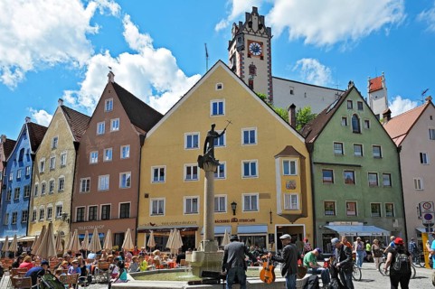City fountain with the statue of Saint Magnus of Fuessen