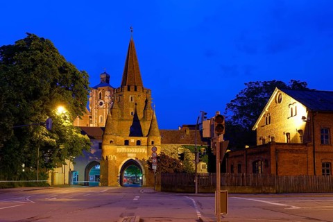 Kreuztor gate in front of the tower of the Minister to our Dear and Beautiful Lady