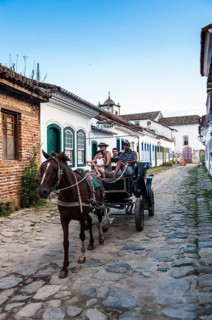Horse cart with tourists
