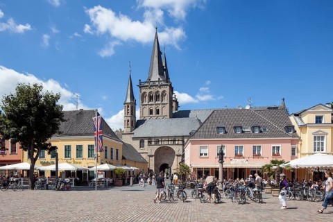 Xanten Cathedral or St. Victor's Cathedral and Marktplatz square