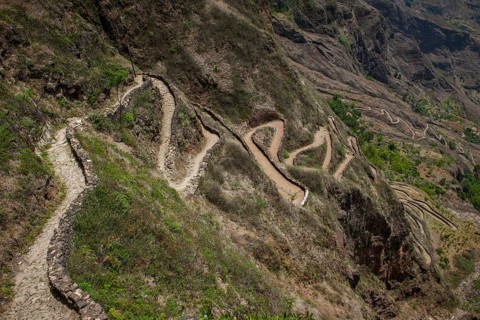 Hiking trails on the steep slopes of the Paul Valley