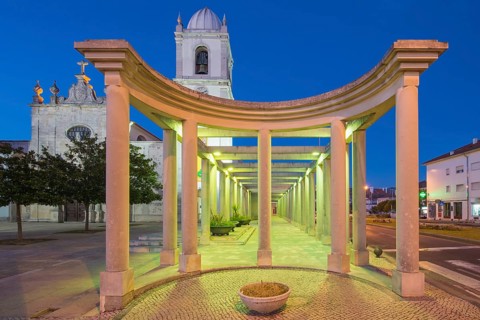 Cathedral of Aveiro or Church of St. Dominic at dusk