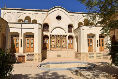 Historic merchants palace Boroujerdi House