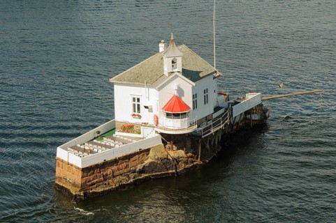 The former Dyna Fyr