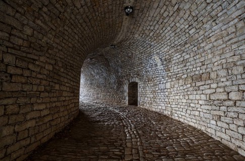 Passage under the citadel