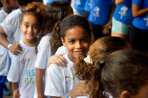 Children at a sporting event
