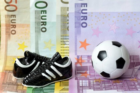 Euro banknotes