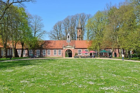 Gardens and baroque outer castle of Evenburg Castle