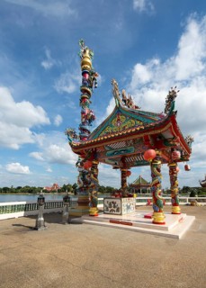 Sky-earth-pillar at the Chinese Sanjao Phuya Temple or Saan Chao Pu Ya Temple