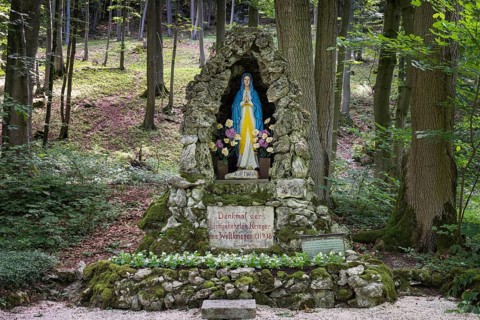 Virgin Mary statue