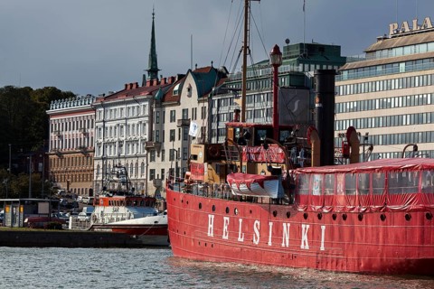 South Harbour with an excursion boat and Sodra Kajen quay