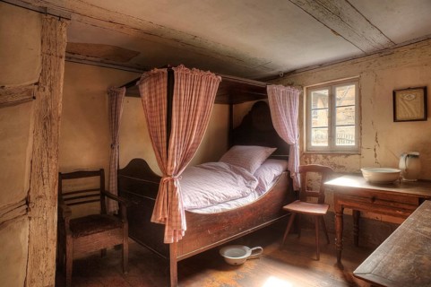 Bedchamber of a poor winegrower