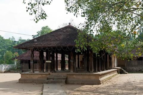 Embekka Devalaya
