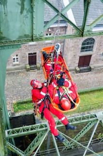 Firefighters practicing rescue from heights on the old Henrichenburg boat lift