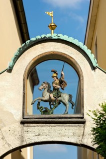 St. George slaying the Murnau dragon