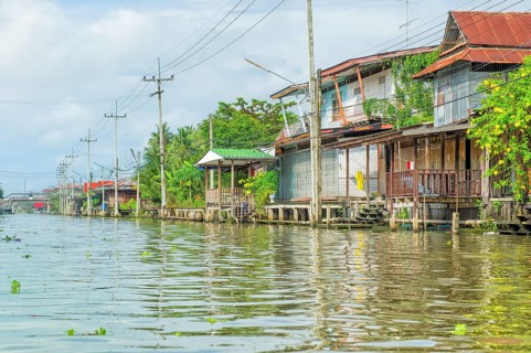 Houses by the water