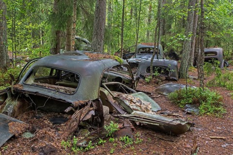 Kyrko mosse scrapyard