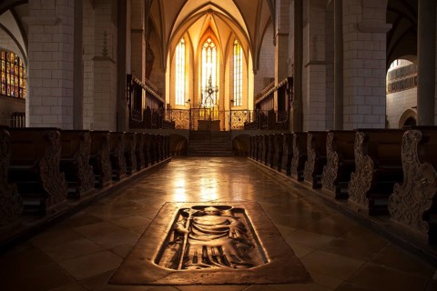 Tomb slab on the floor of the Cathedral of Our Lady