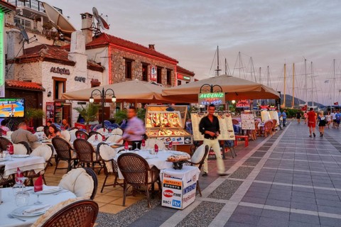 Promenade at dusk