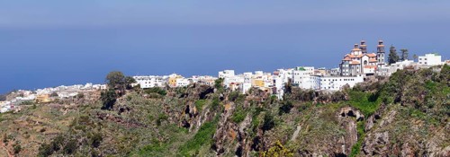 View of the town with the Church of El Pilar