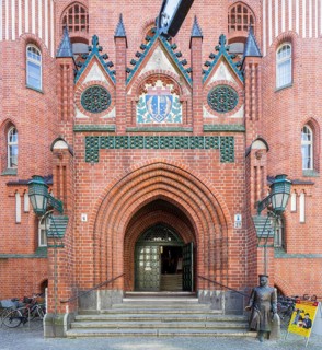 Kopenick City Hall and monument of The Captain of Kopenick