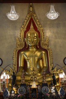 Buddha statue in the Temple of the Golden Buddha or Wat Traimit