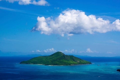 Sainte Anne Island