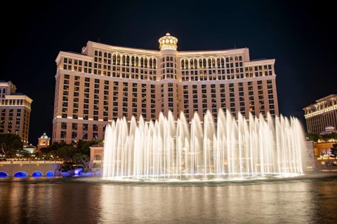 Light show and water fountains