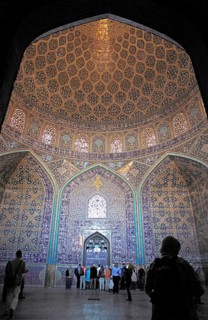 Domed hall of Lotfollah Mosque