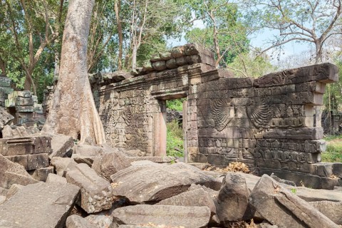 Banteay Chhmar temple ruins