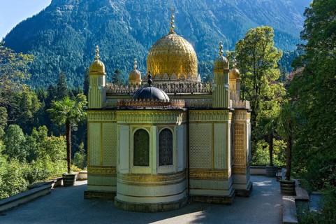 Moorish Kiosk in Schlosspark palace gardens