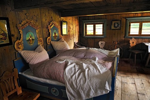 Bedchamber in Markus Wasmeier Farm and Winter Sports Museum