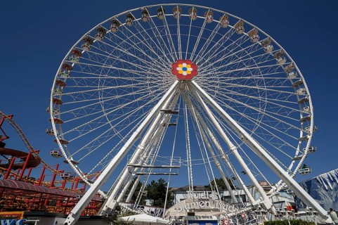The new 'Blumenrad' Ferris Wheel in the Prater