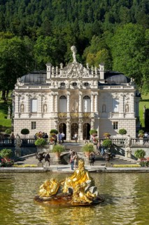 Water parterre with the Flora fountain