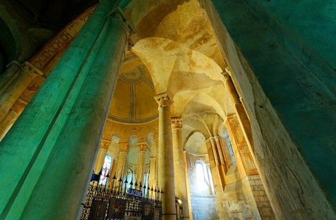 Saint Hilaire le Grand church