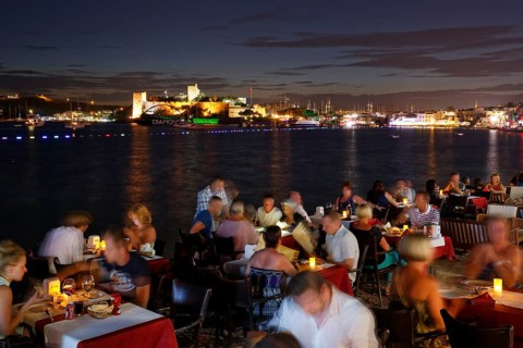 Restaurant in Kumbahce bay with Bodrum Castle